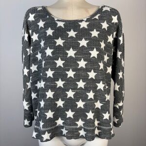 Pebble & Stone Grey Star Print Waffle Knit Top S